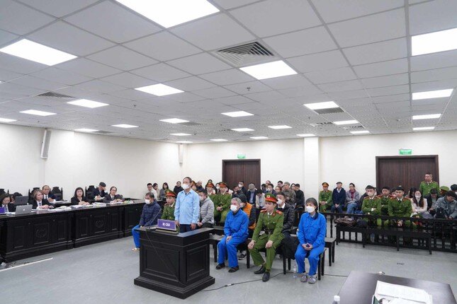 Cựu Chủ tịch NXB Giáo dục xin gỡ kê biên tài sản