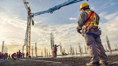 Luật Đầu tư (sửa đổi) chính thức có hiệu lực, nhóm đầu tư công nổi sóng