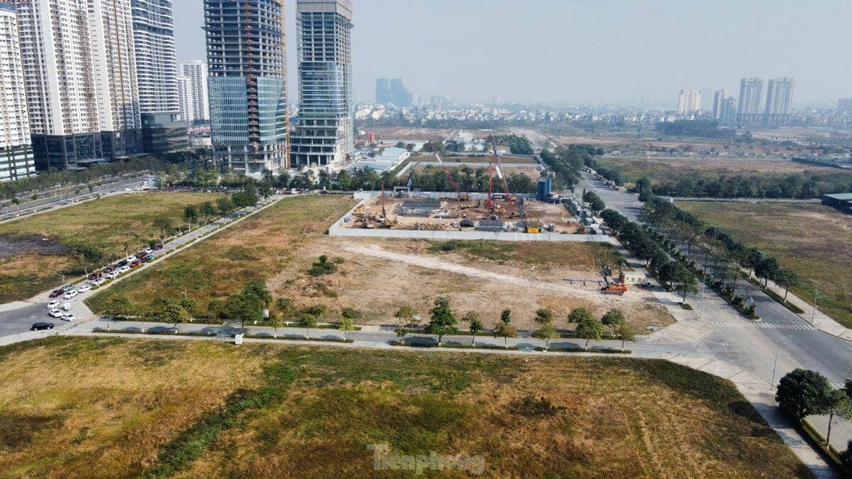 Toàn cảnh 'siêu' dự án có giá đắt đỏ nhất Hà Nội liên tiếp chuyển nhượng 'đất vàng'