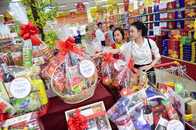 Bộ Công Thương yêu cầu không để xảy ra găm hàng, tăng giá dịp Tết