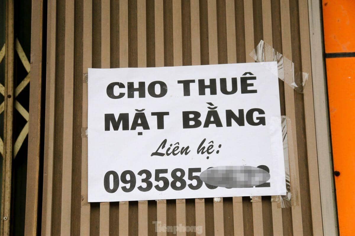 Phố thời trang Đà Nẵng ‘cửa đóng then cài’ giữa mùa làm ăn dịp Tết