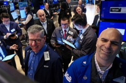 Dow Jones chứng kiến tuần tăng tốt nhất kể từ tháng đầu tháng 11/2024