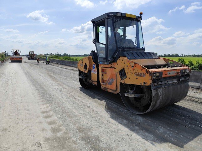 Dự án hàng nghìn tỷ Lộ Tẻ - Rạch Sỏi ‘không nghỉ Tết’