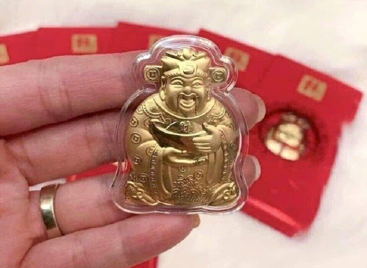 Chưa đến Tết, người dân đã rục rịch gom tiền chờ mua vàng ngày vía Thần Tài