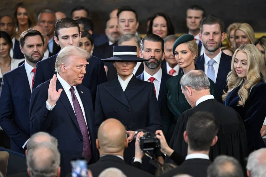 Ông Trump nhậm chức: "Kỷ nguyên vàng của Mỹ bắt đầu"