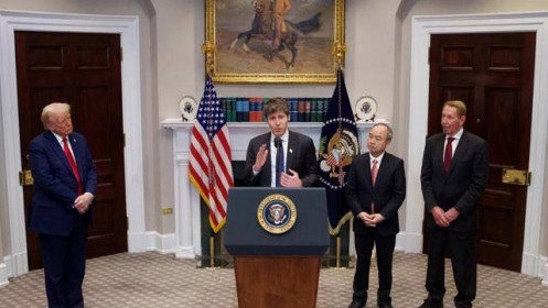 Elon Musk "dội nước lạnh" lên kế hoạch AI 500 tỷ USD của Tổng thống Trump, cho rằng các công ty "không có tiền"