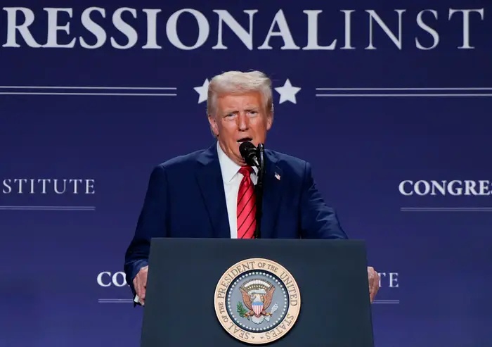 Trump: Sự trỗi dậy của DeepSeek là "lời cảnh tỉnh" cho ngành công nghệ Mỹ