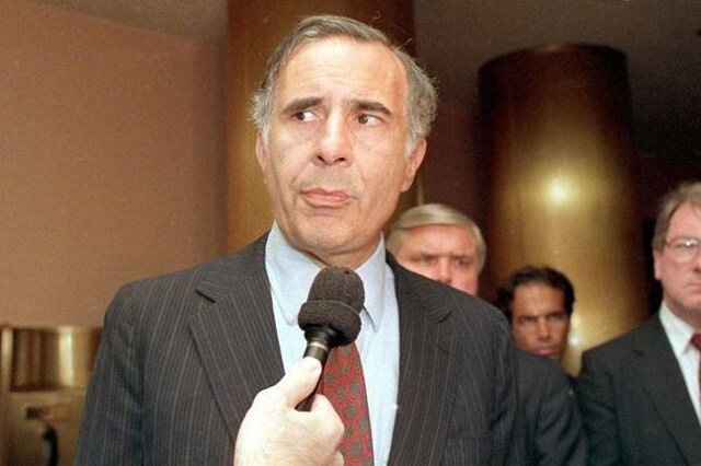 Carl Icahn: "Kẻ đột kích doanh nghiệp" đáng sợ nhất Phố Wall