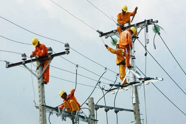 Quy định mới về giá điện, đăng ký thuế từ tháng 2