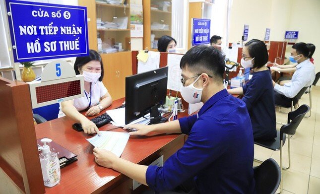 Quy định mới về giá điện, đăng ký thuế từ tháng 2
