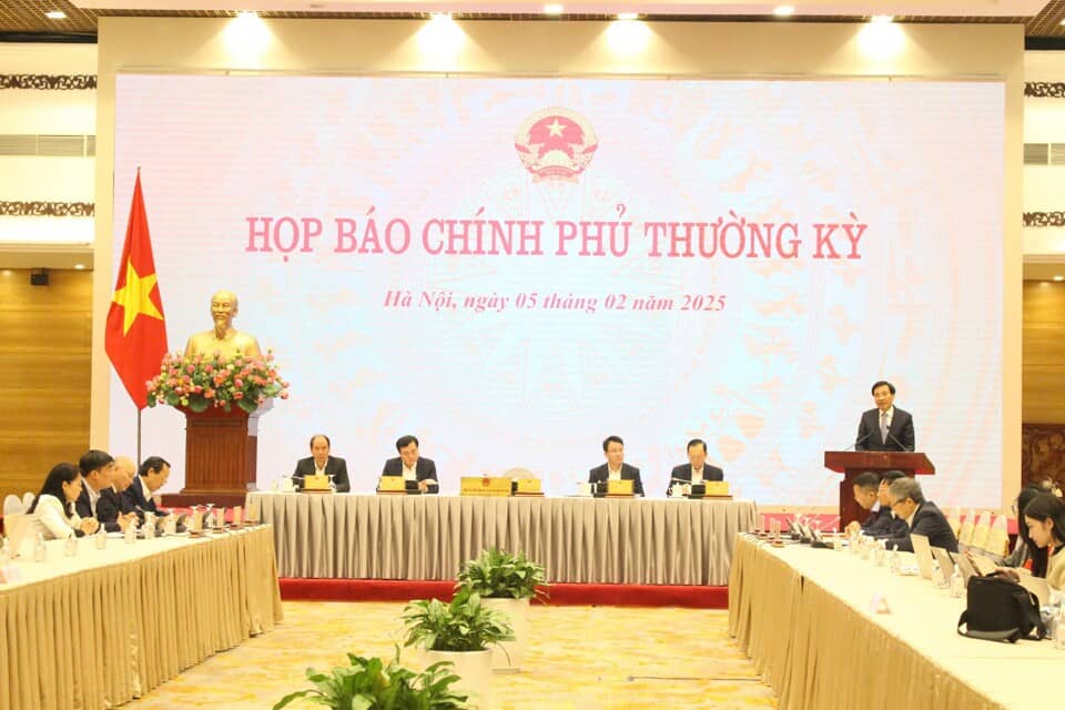 Tăng trưởng kinh tế năm 2025 đạt từ 8%, tạo nền tảng cho giai đoạn mới