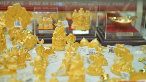 Giá vàng trong nước biến động theo giờ trong ngày vía Thần Tài