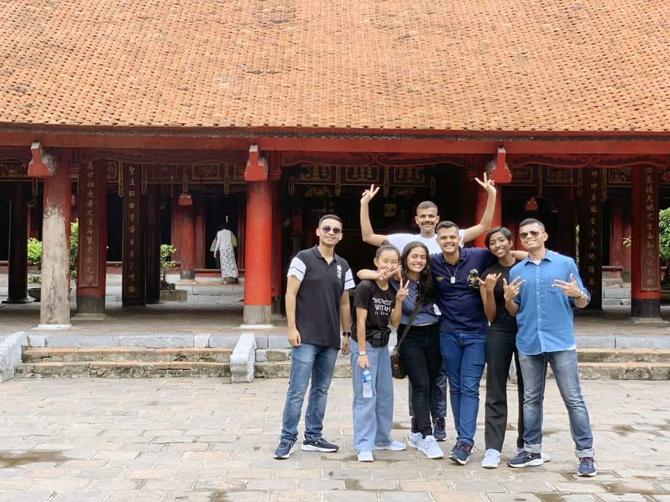 Ham tour giá rẻ: cẩn thận “tiền mất tật mang”