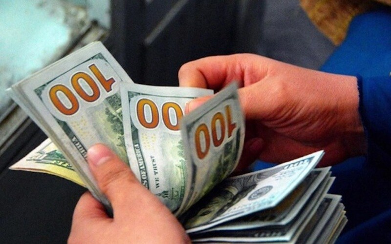 Chủ động ứng phó với áp lực tỷ giá
