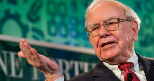Tỷ phú Warren Buffett hé lộ "3 trụ cột" làm nên nước Mỹ vĩ đại