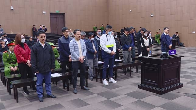 Giai đoạn 2 vụ ‘chuyến bay giải cứu’: 3 cựu phó giám đốc sở kháng cáo