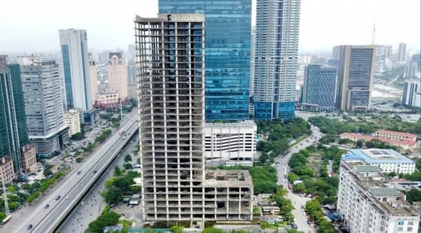 Khởi tố 4 bị can liên quan đến “Trung tâm điều hành và giao dịch thương mại Vicem” Hà Nội