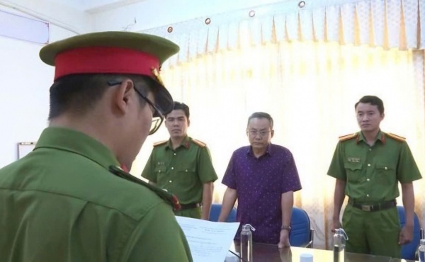 Khởi tố Giám đốc Sở Y tế Bạc Liêu do vi phạm đấu thầu