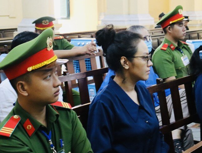 Bà Trương Mỹ Lan mời 8 luật sư bào chữa tại phiên phúc thẩm đại án Vạn Thịnh Phát giai đoạn 2