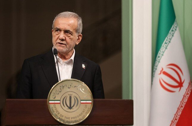 Tổng thống Iran khẳng định không đàm phán với Mỹ nếu bị ép buộc