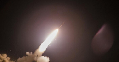 Hé lộ những loại vũ khí Ukraine nhận được sau khi Mỹ 'mở van' viện trợ