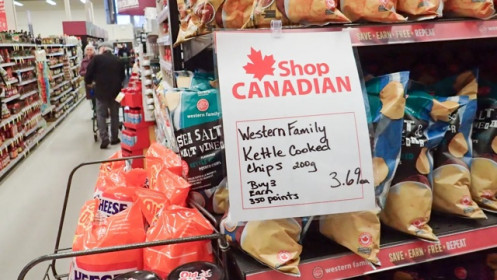 Rầm rộ làn sóng "người Canada mua hàng Canada" giữa căng thẳng thuế quan với Mỹ