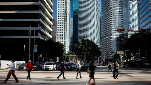 OECD hạ dự báo tăng trưởng kinh tế Mỹ và toàn cầu do thuế quan của ông Trump