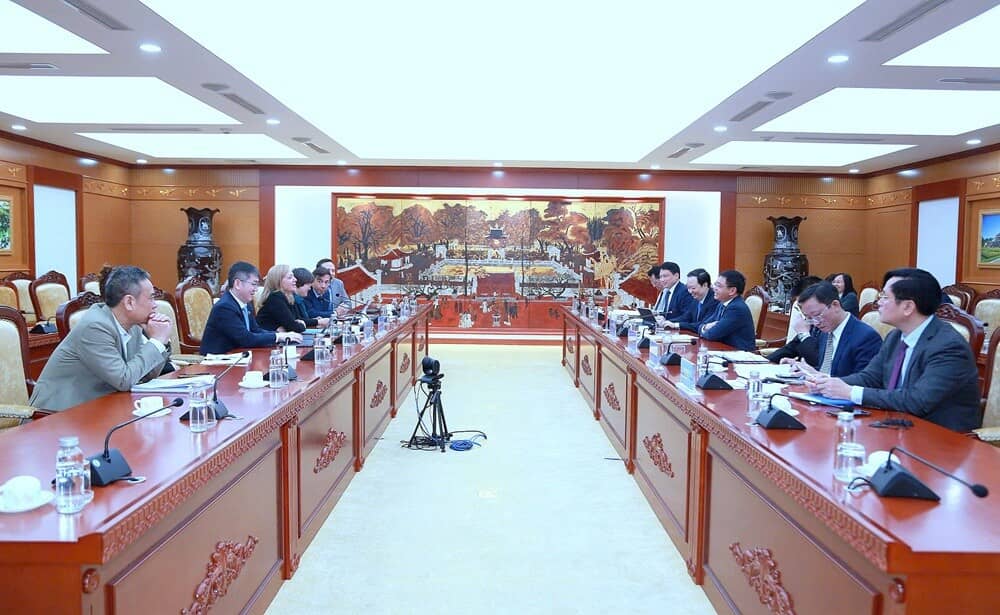 Bộ trưởng Bộ Tài chính Nguyễn Văn Thắng tiếp Giám đốc WB khu vực Việt Nam, Lào, Campuchia