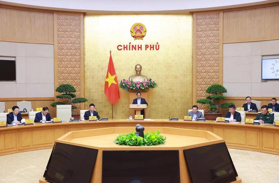 Thủ tướng quán triệt tư duy "nhìn xa trông rộng, nghĩ sâu làm lớn" trong hoàn thiện pháp luật