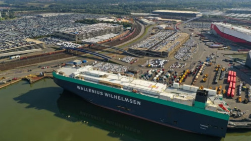 Cuộc đua xuất khẩu ô tô sang Mỹ trước đợt thuế quan mới