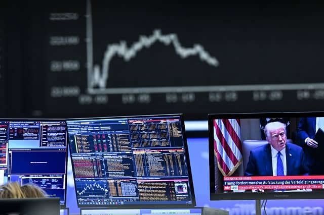 3 ngàn tỷ USD "bốc hơi", Phố Wall choáng váng trước cú sốc thuế quan thế kỷ của Trump