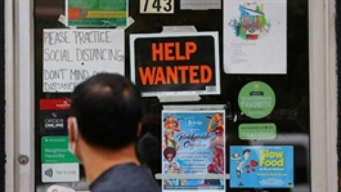 Thị trường lao động Mỹ gây bất ngờ với 228,000 việc làm mới, vượt xa dự báo