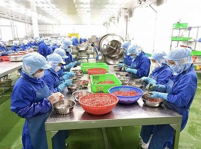 Trông chờ đàm phán, doanh nghiệp Việt chủ động chuẩn bị phương án ứng phó thuế quan