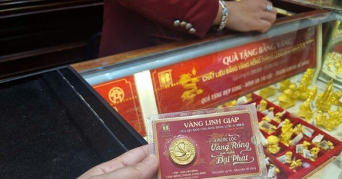 Động thái 'lạ' của nhà vàng khi giá liên tiếp giảm