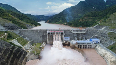 Lai Châu tăng trưởng mạnh nhờ… mưa nhiều