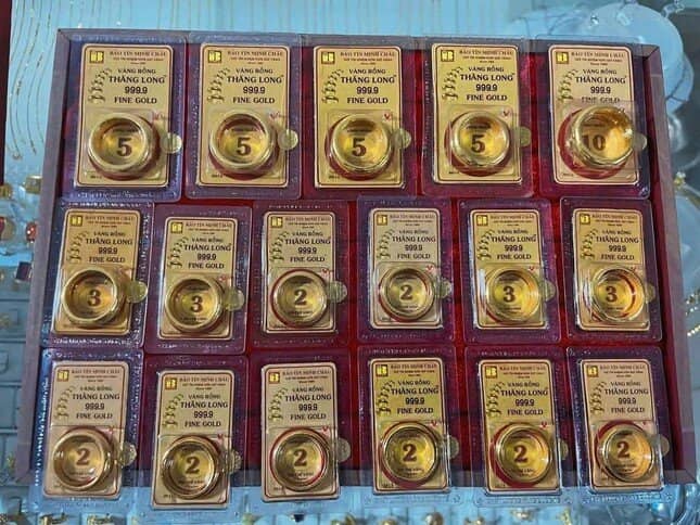 Động thái 'lạ' của nhà vàng khi giá liên tiếp giảm