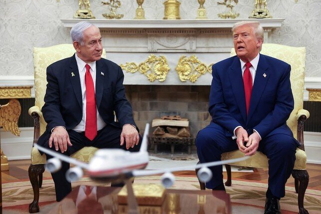 Tổng thống Trump nói Mỹ và Iran sẽ đàm phán trực tiếp về hạt nhân