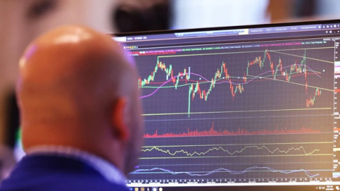 Người Mỹ tích trữ tiền mặt nhiều nhất hơn 30 năm