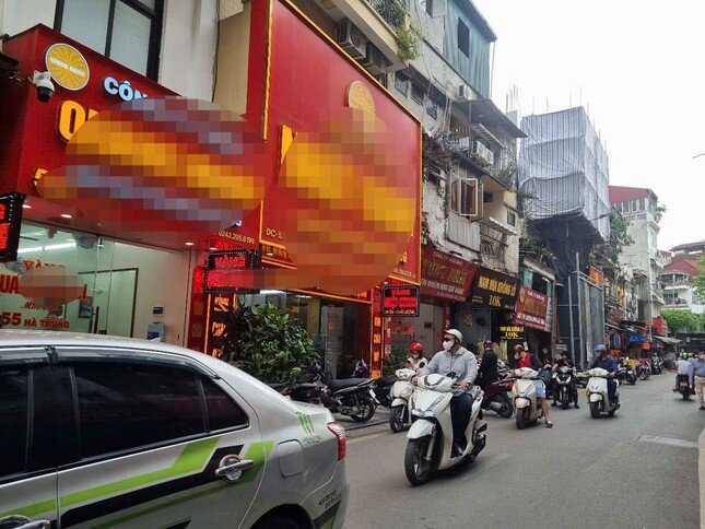 Lý do nhiều người mua gom USD ảnh 1