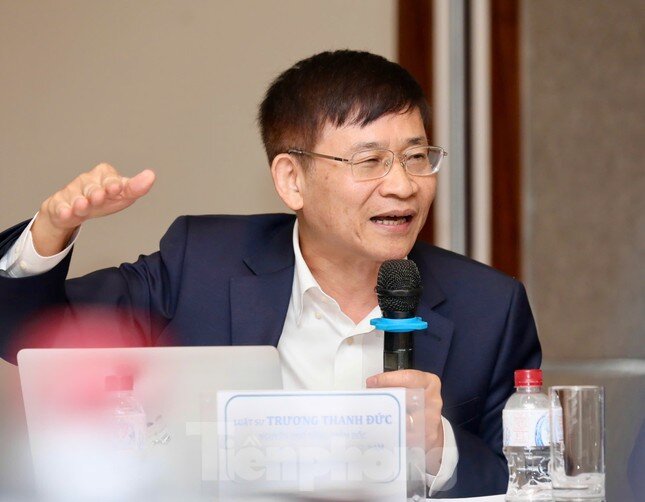 Chuyển giao bắt buộc ngân hàng: Cần hết sức thận trọng! ảnh 2