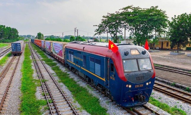 Thông tin mới về ‘siêu dự án’ đường sắt hơn 200.000 tỷ nối với Trung Quốc