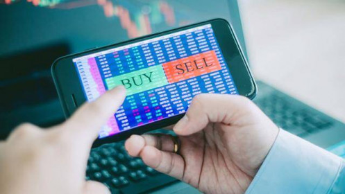 Hỗn loạn gia tăng chỉ nên nắm giữ vị thế không quá 30% là cổ phiếu