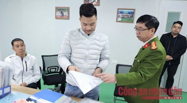 2 công ty sản xuất gần 600 loại sữa giả vừa bị triệt phá