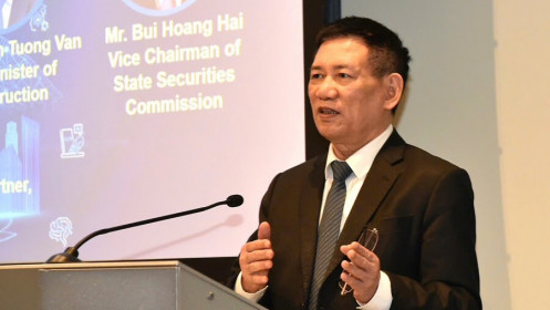 Phát triển Thị trường Vốn Việt Nam cho Cơ sở Hạ tầng và Công nghệ