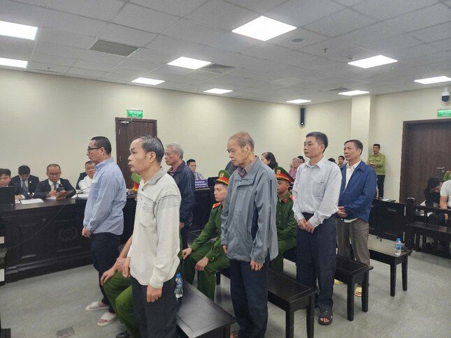 Xét xử nhóm cựu lãnh đạo Vinatea dính sai phạm khi cổ phần hóa, gây thiệt hại 38 tỷ đồng ảnh 1