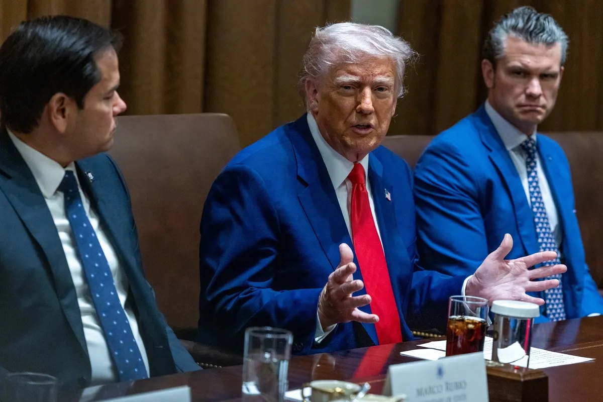 Trump khởi động điều tra chip và dược phẩm