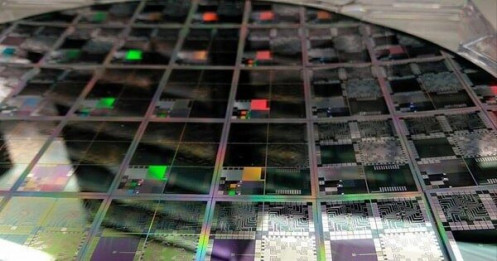 Mỹ mở cuộc điều tra nhập khẩu dược phẩm và chất bán dẫn