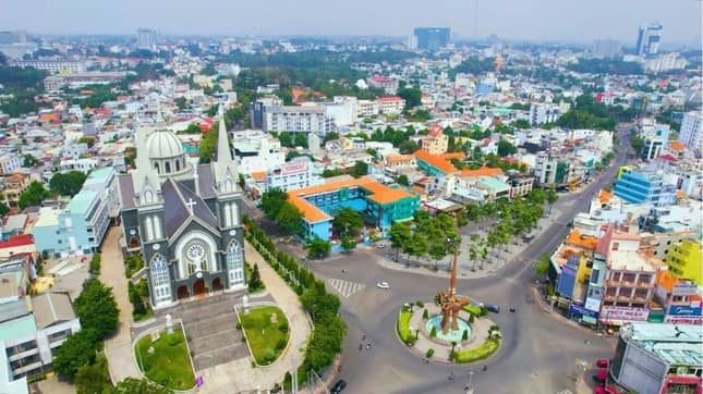 Giá nhà đất Bình Dương rao bán tăng 700% trong 10 năm