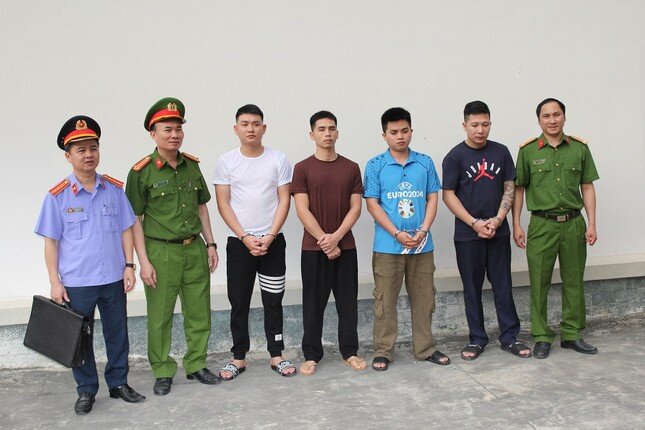 Hé lộ thị trường tiêu thụ 3.500 tấn giá đỗ ngâm 'nước kẹo'