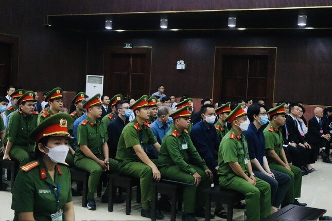 Sáng nay, tuyên án bà Trương Mỹ Lan và đồng phạm